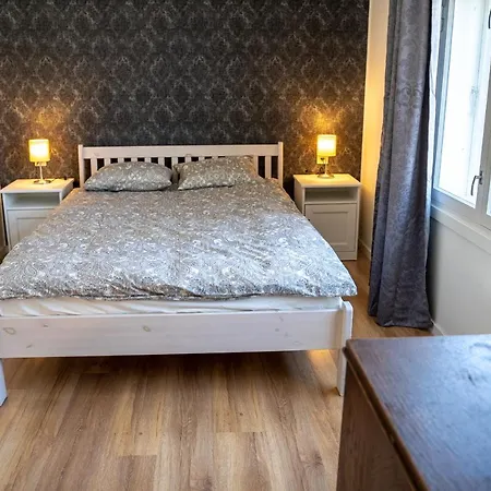 Apartment Lovely 1-Bedroom Apartment With Free Parking *